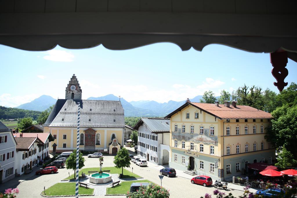 Hotel Hofwirt Neubeuern Exteriör bild