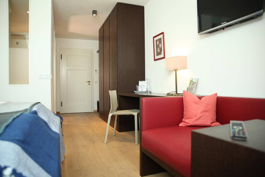 Hotel Hofwirt Neubeuern Exteriör bild