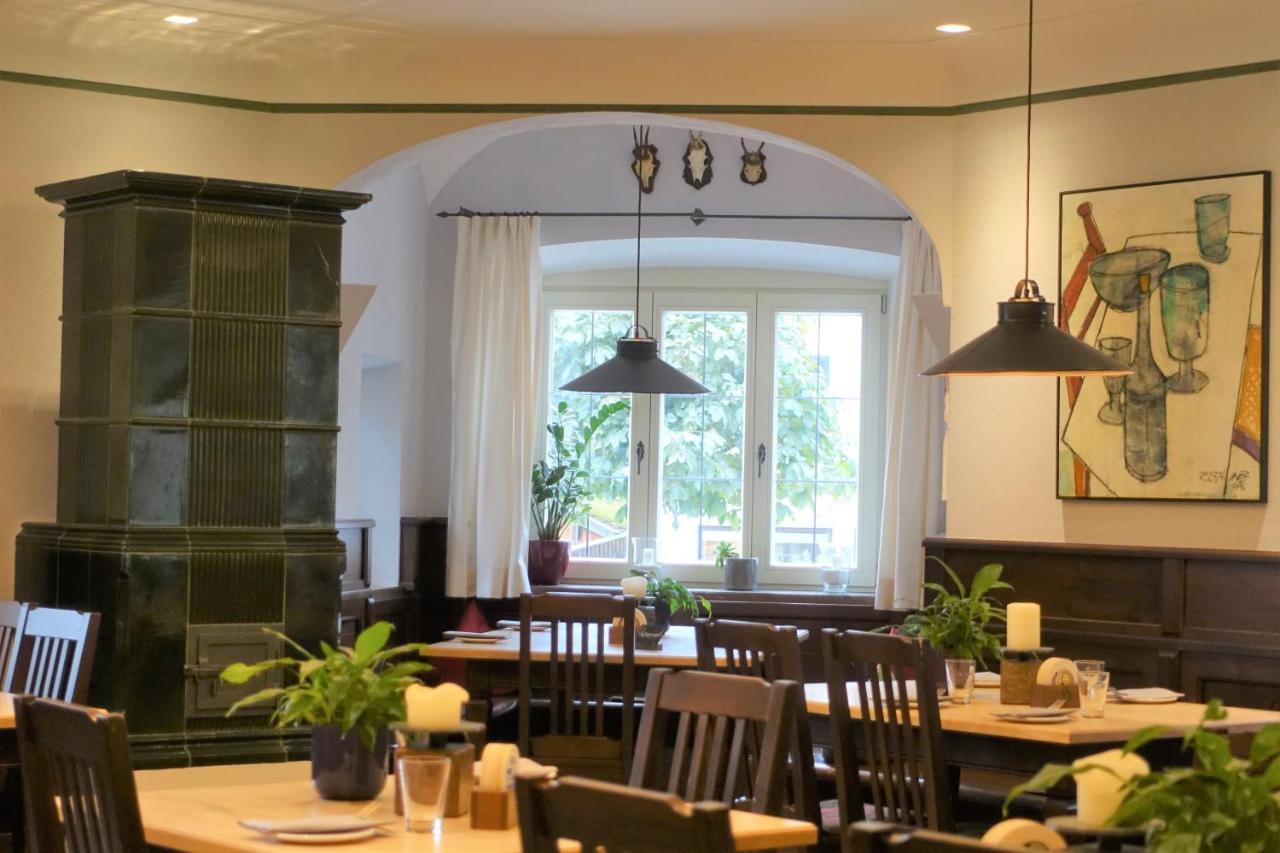 Hotel Hofwirt Neubeuern Exteriör bild